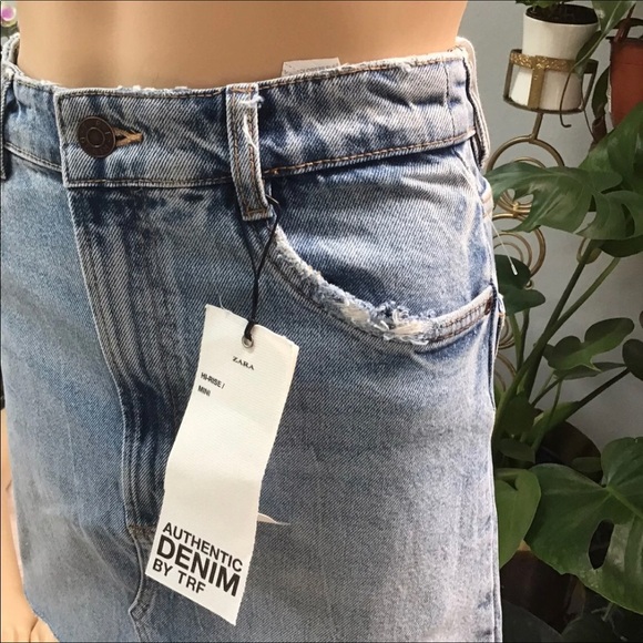 Zara Denim Mini Skirt - Picture 6 of 6